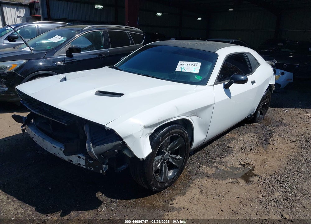 2015 DODGE CHALLENGER SXT VIN: 2C3CDZAG7FH740476