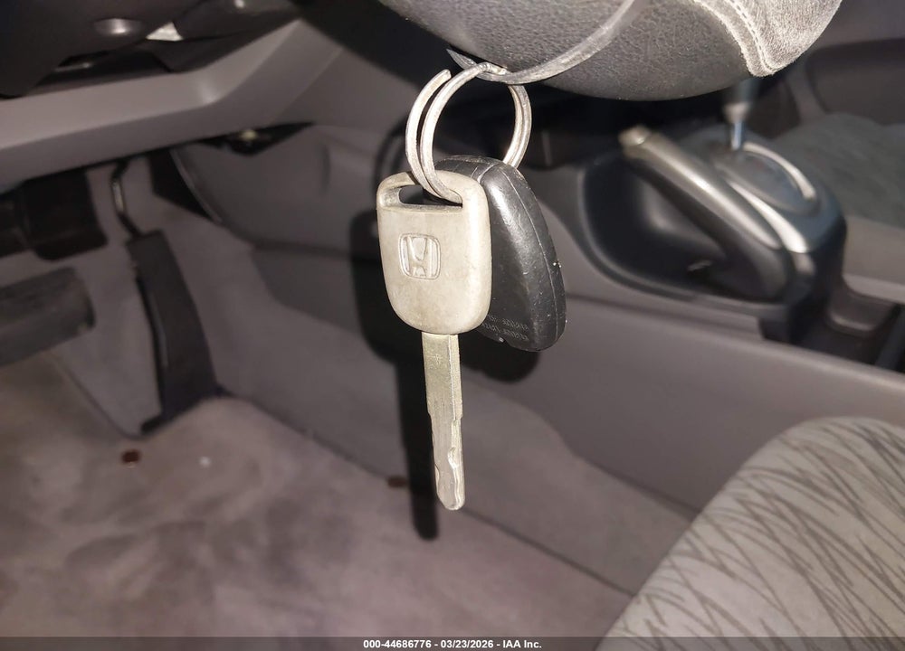 2008 HONDA CIVIC LX VIN: 2HGFG12618H539071