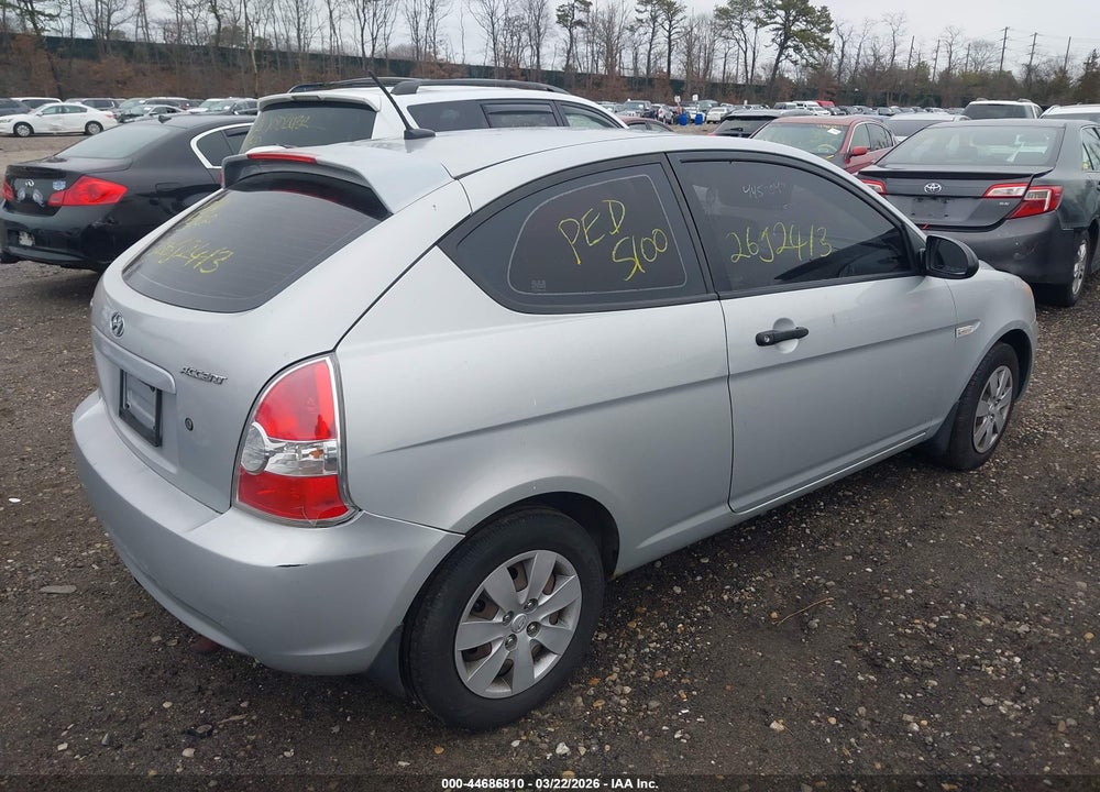 2009 HYUNDAI ACCENT GS VIN: KMHCM36C49U117117