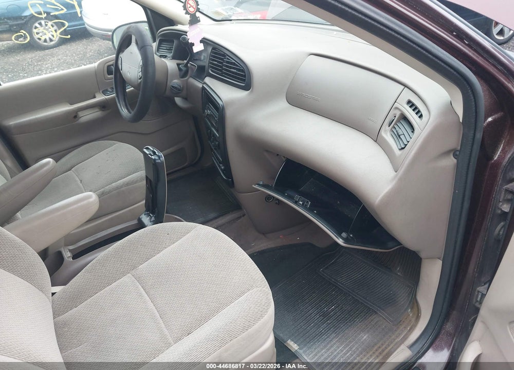 2000 FORD WINDSTAR LX VIN: 2FMZA5148YBB78523