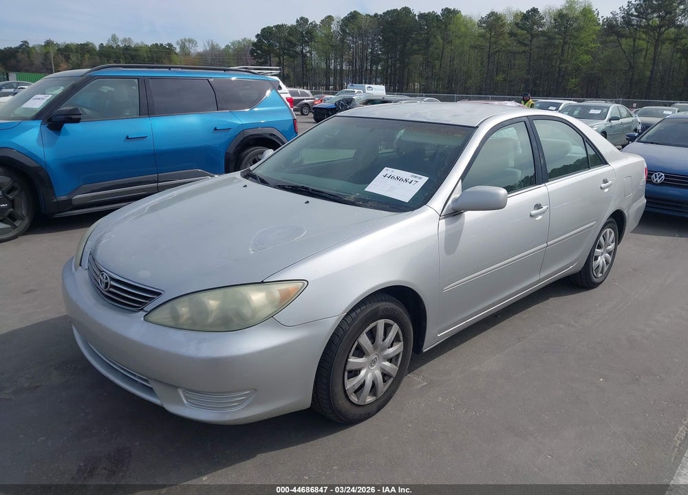 2005 TOYOTA CAMRY LE VIN: 4T1BE32K75U559549