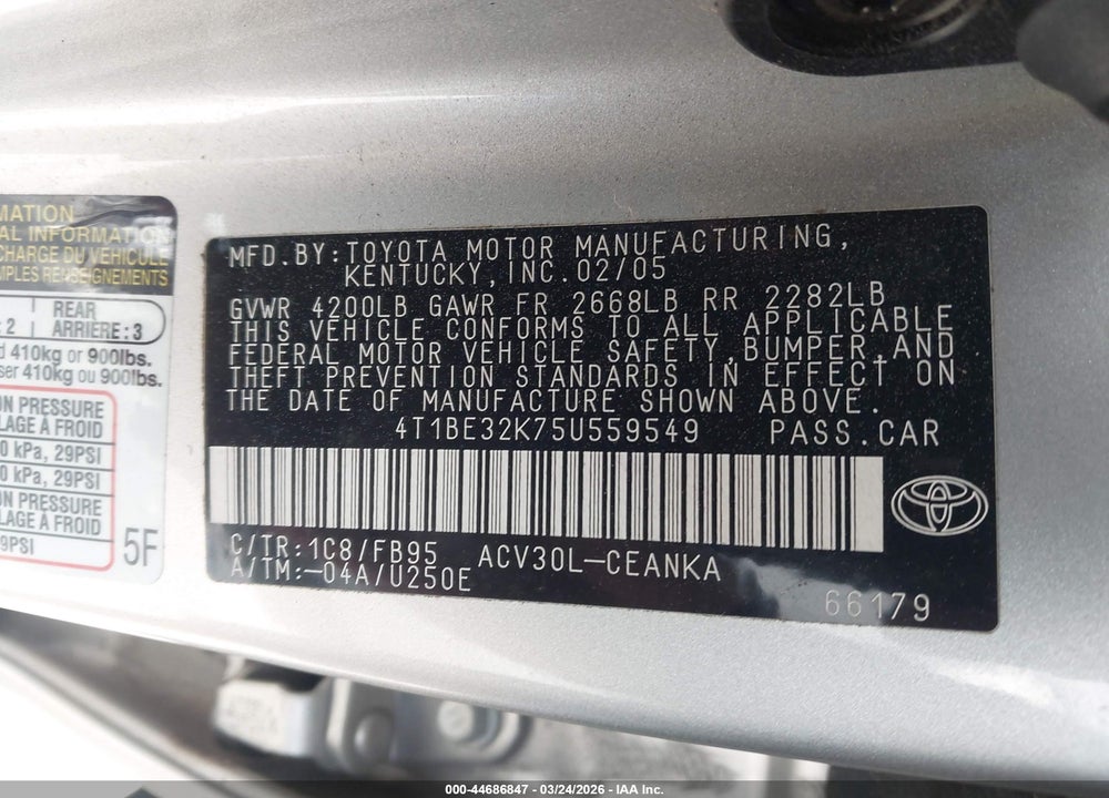 2005 TOYOTA CAMRY LE VIN: 4T1BE32K75U559549