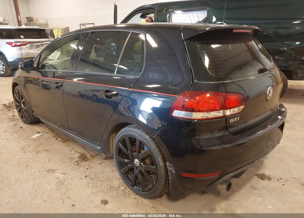 2012 VOLKSWAGEN GTI VIN: WVWHD7AJ8CW102476