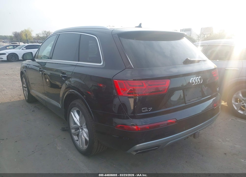 2018 AUDI Q7 3.0T PREMIUM VIN: WA1VAAF71JD047975
