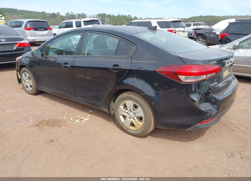 2018 KIA FORTE LX VIN: 3KPFL4A77JE196998
