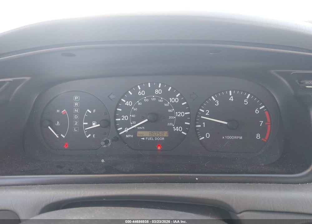 2001 TOYOTA CAMRY LE VIN: JT2BG22KX10587848