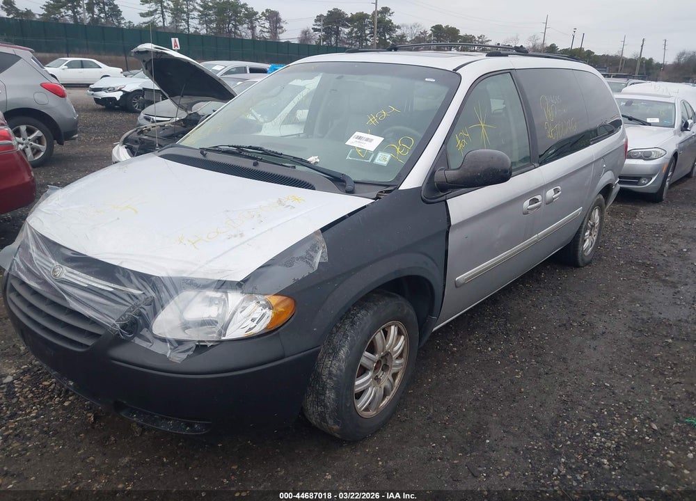 2005 CHRYSLER TOWN & COUNTRY TOURING VIN: 2C4GP54L55R376797