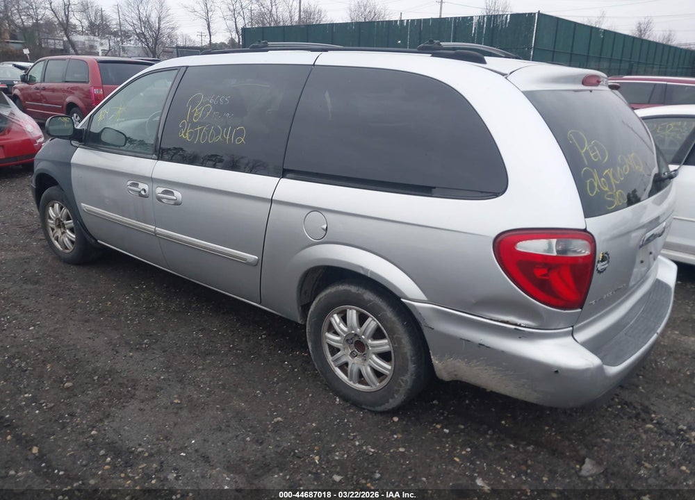 2005 CHRYSLER TOWN & COUNTRY TOURING VIN: 2C4GP54L55R376797
