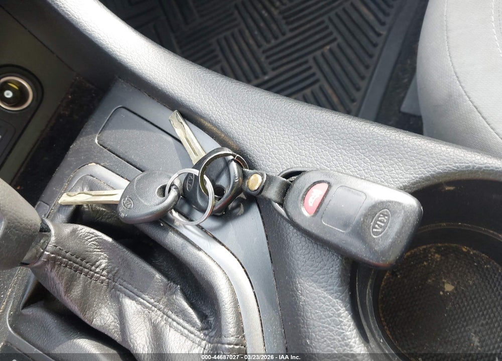 2011 KIA OPTIMA LX VIN: KNAGM4A7XB5129498