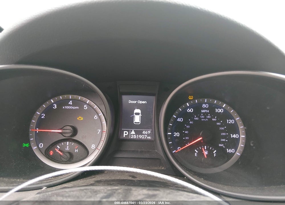 2015 HYUNDAI SANTA FE SPORT 2.4L VIN: 5XYZTDLB2FG271423