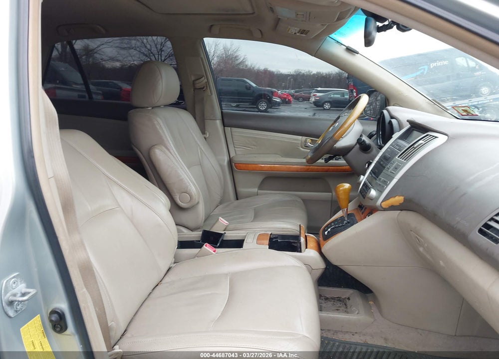2005 LEXUS RX 330 VIN: 2T2HA31U25C059000