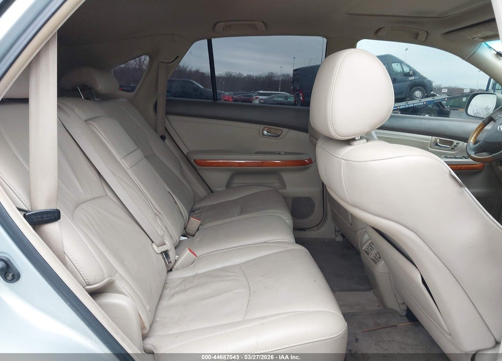 2005 LEXUS RX 330 VIN: 2T2HA31U25C059000