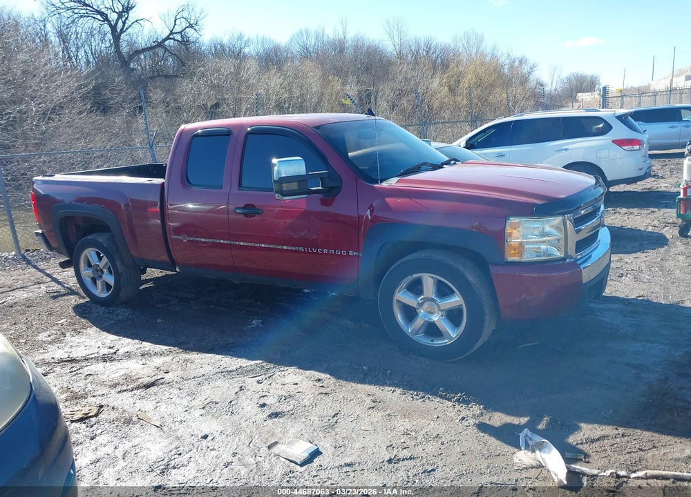 2007 CHEVROLET SILVERADO 1500 LT1 VIN: 1GCEK19J67Z523935