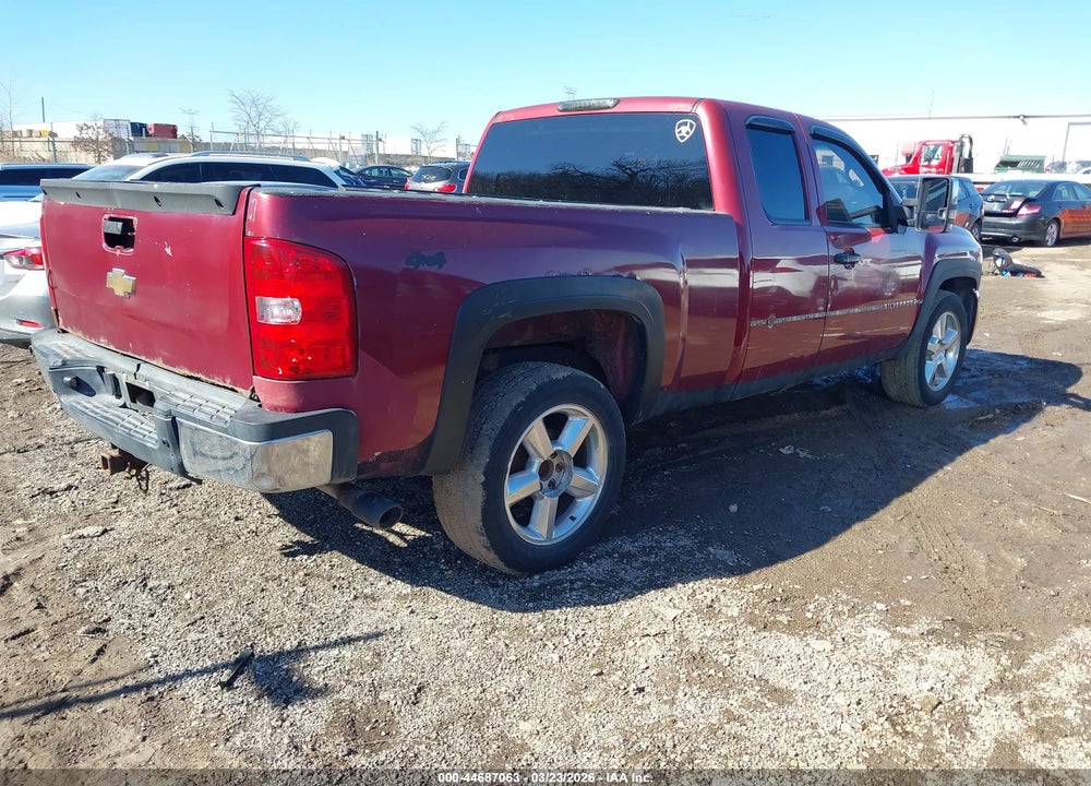 2007 CHEVROLET SILVERADO 1500 LT1 VIN: 1GCEK19J67Z523935