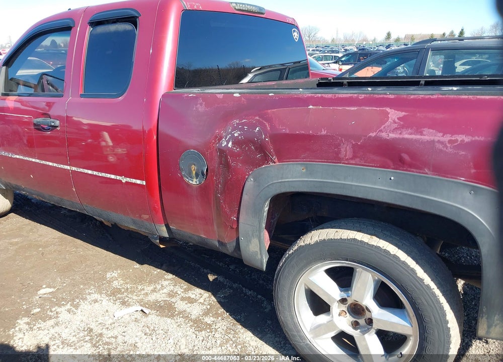 2007 CHEVROLET SILVERADO 1500 LT1 VIN: 1GCEK19J67Z523935