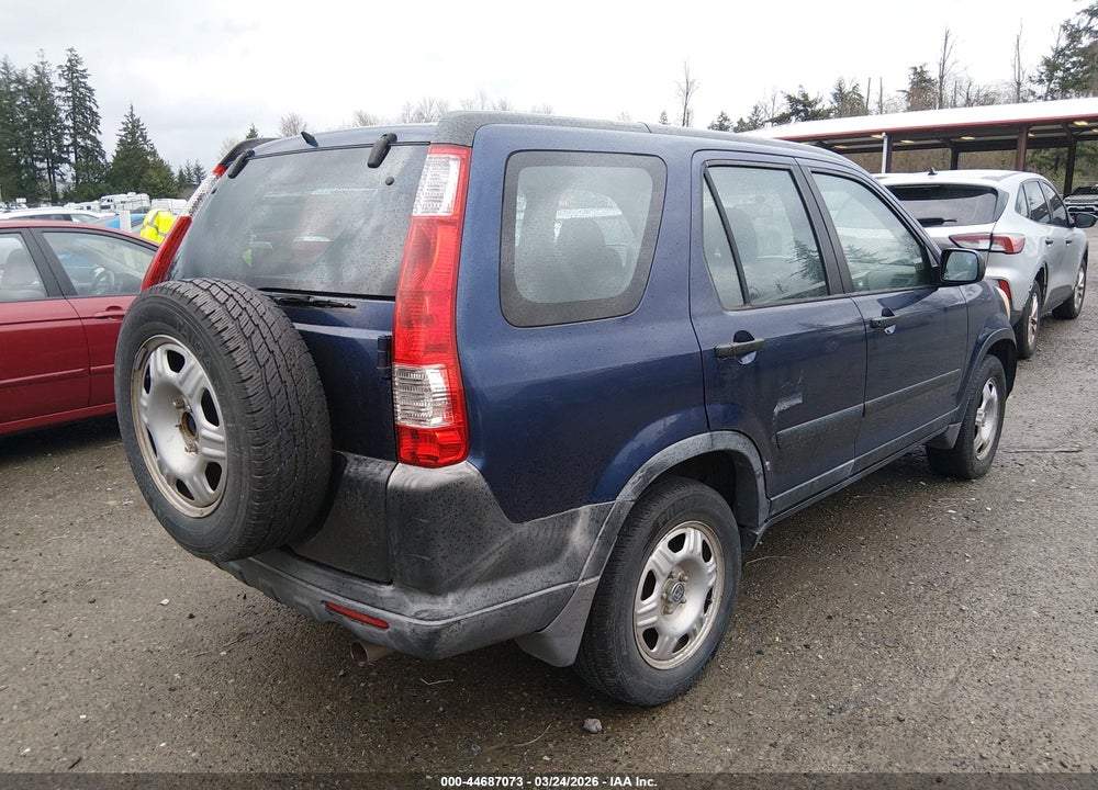 2005 HONDA CR-V LX VIN: JHLRD68575C018146
