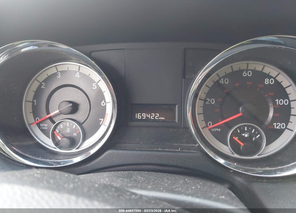 2014 DODGE GRAND CARAVAN SXT VIN: 2C4RDGCG1ER210049