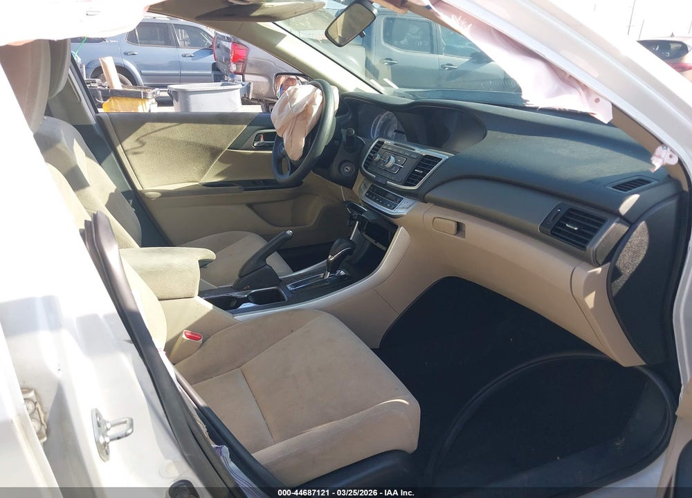 2013 HONDA ACCORD LX VIN: 1HGCR2F3XDA195638