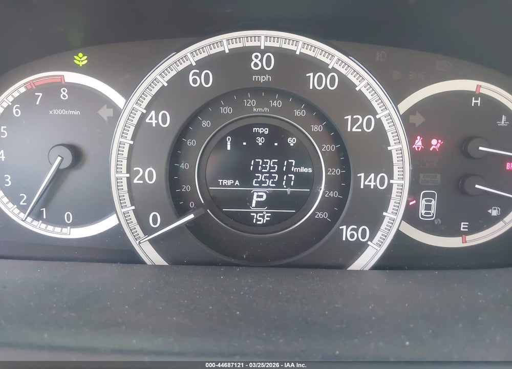 2013 HONDA ACCORD LX VIN: 1HGCR2F3XDA195638