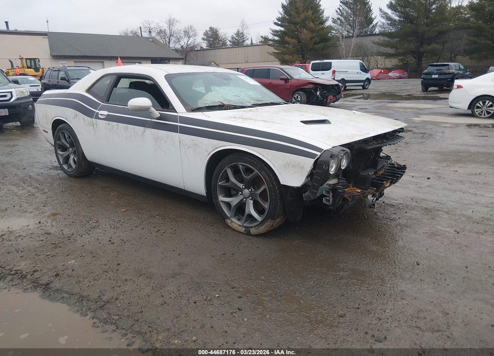 2015 DODGE CHALLENGER SXT PLUS VIN: 2C3CDZBG7FH714264