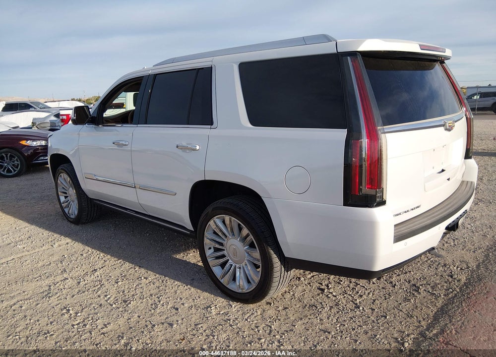 2016 CADILLAC ESCALADE PLATINUM VIN: 1GYS4DKJ6GR403328
