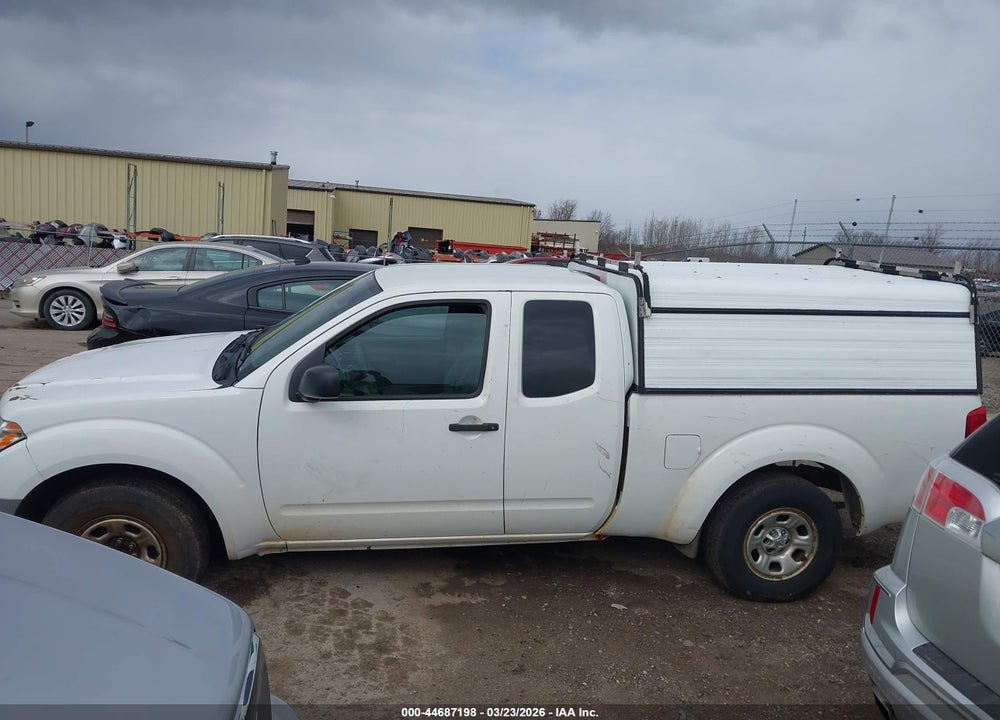 2015 NISSAN FRONTIER S VIN: 1N6BD0CT3FN715950