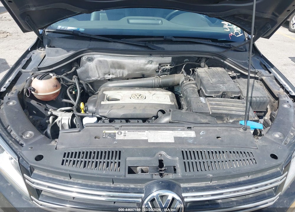 2013 VOLKSWAGEN TIGUAN SE VIN: WVGAV3AX9DW614479