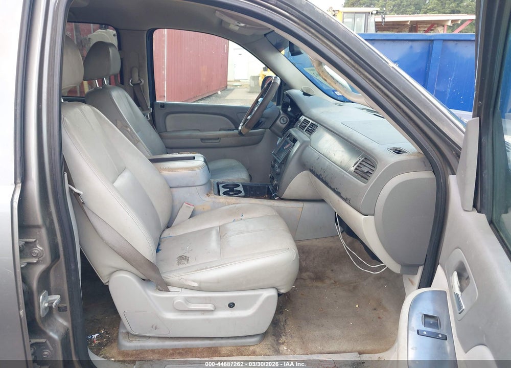 2007 CHEVROLET TAHOE LS VIN: 1GNFK13017R113717