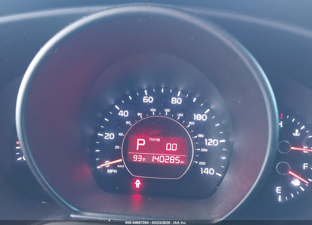 2015 KIA SOUL + VIN: KNDJP3A57F7116288