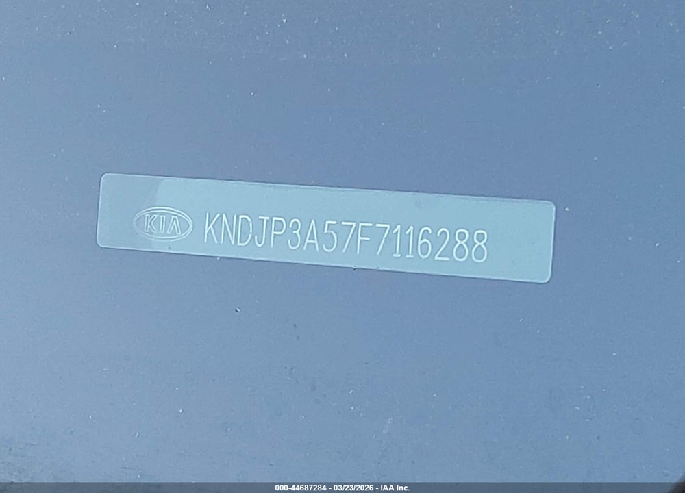 2015 KIA SOUL + VIN: KNDJP3A57F7116288