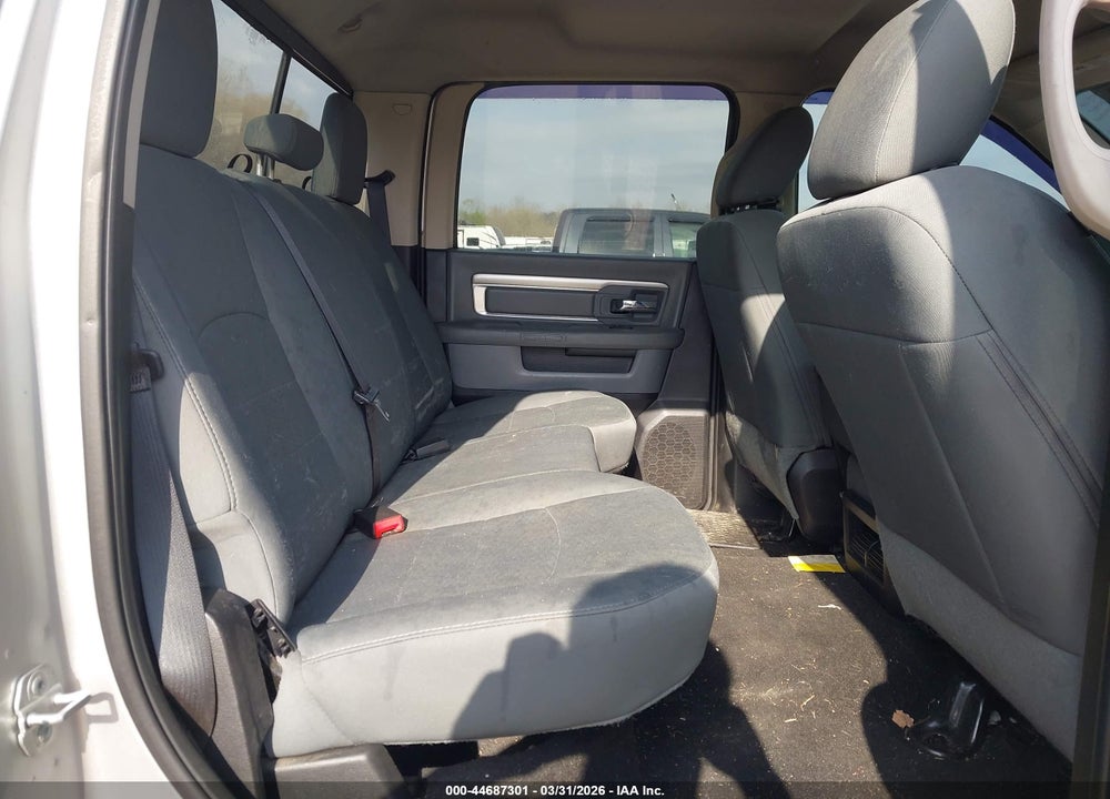 2015 RAM 2500 SLT VIN: 3C6TR5DT9FG610575