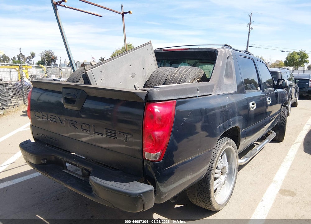 2005 CHEVROLET AVALANCHE 1500 LS VIN: 3GNEC12Z45G265612