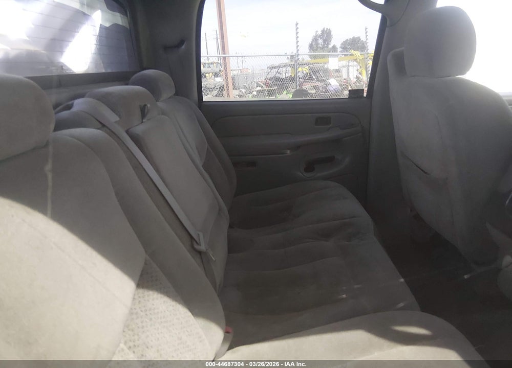 2005 CHEVROLET AVALANCHE 1500 LS VIN: 3GNEC12Z45G265612