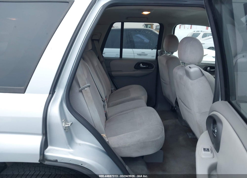2008 CHEVROLET TRAILBLAZER FLEET VIN: 1GNDS13S682108063