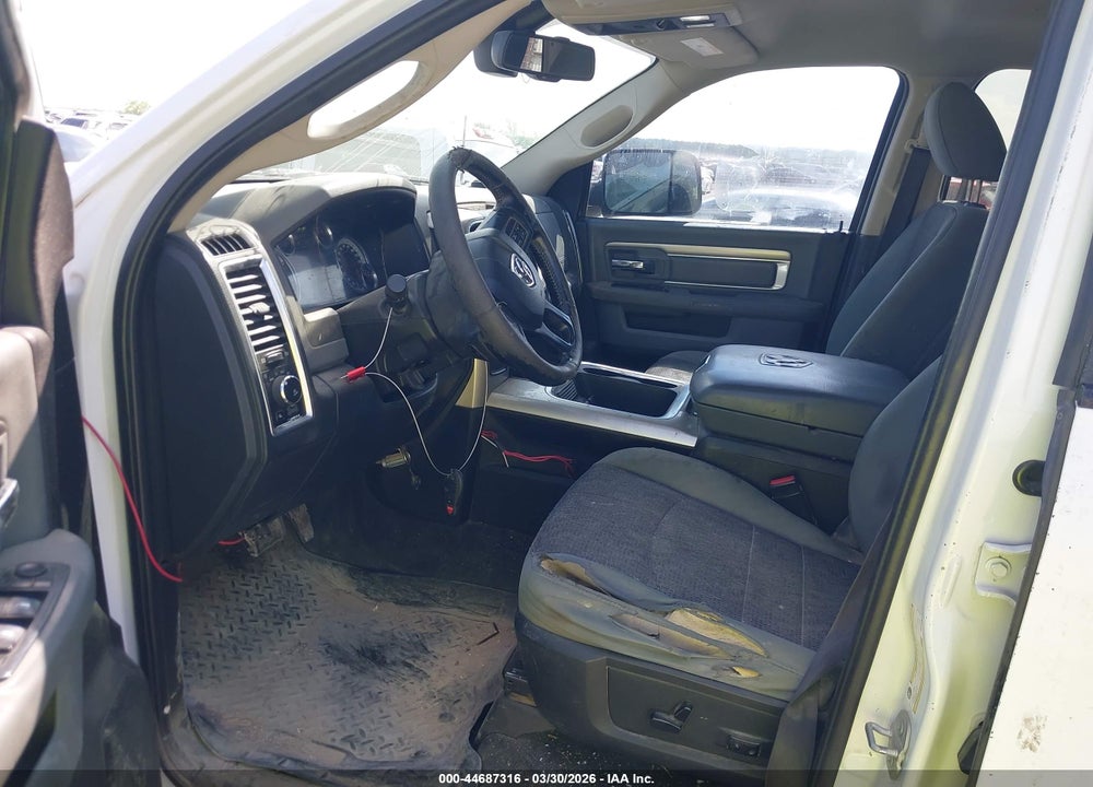2016 RAM 2500 LONE STAR VIN: 3C6UR5DL3GG314876