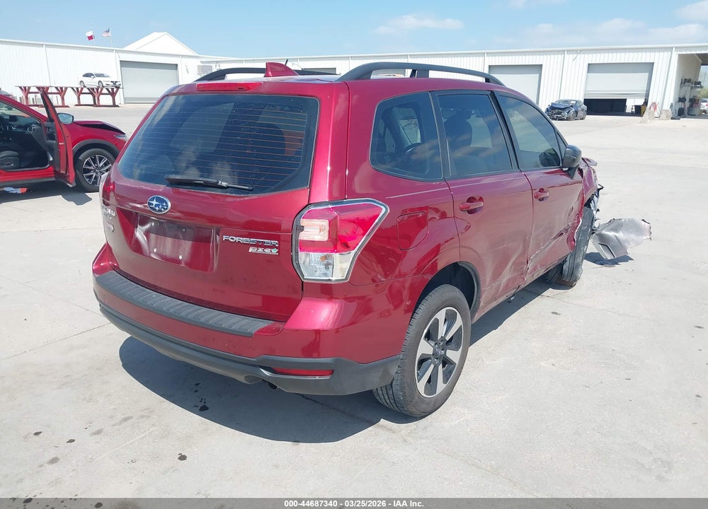 2017 SUBARU FORESTER 2.5I VIN: JF2SJABC1HH501884