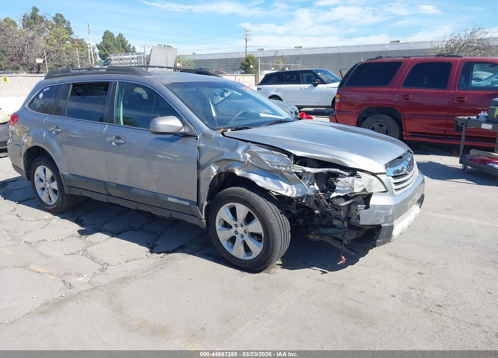 2011 SUBARU OUTBACK 2.5I LIMITED VIN: 4S4BRBLC6B3379891