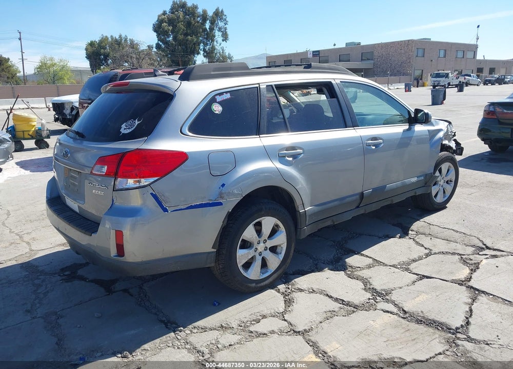 2011 SUBARU OUTBACK 2.5I LIMITED VIN: 4S4BRBLC6B3379891
