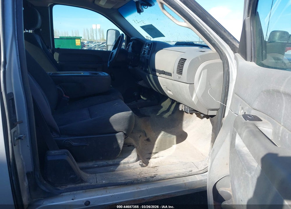 2010 GMC SIERRA 1500 WORK TRUCK VIN: 1GTSKTE01AZ223187