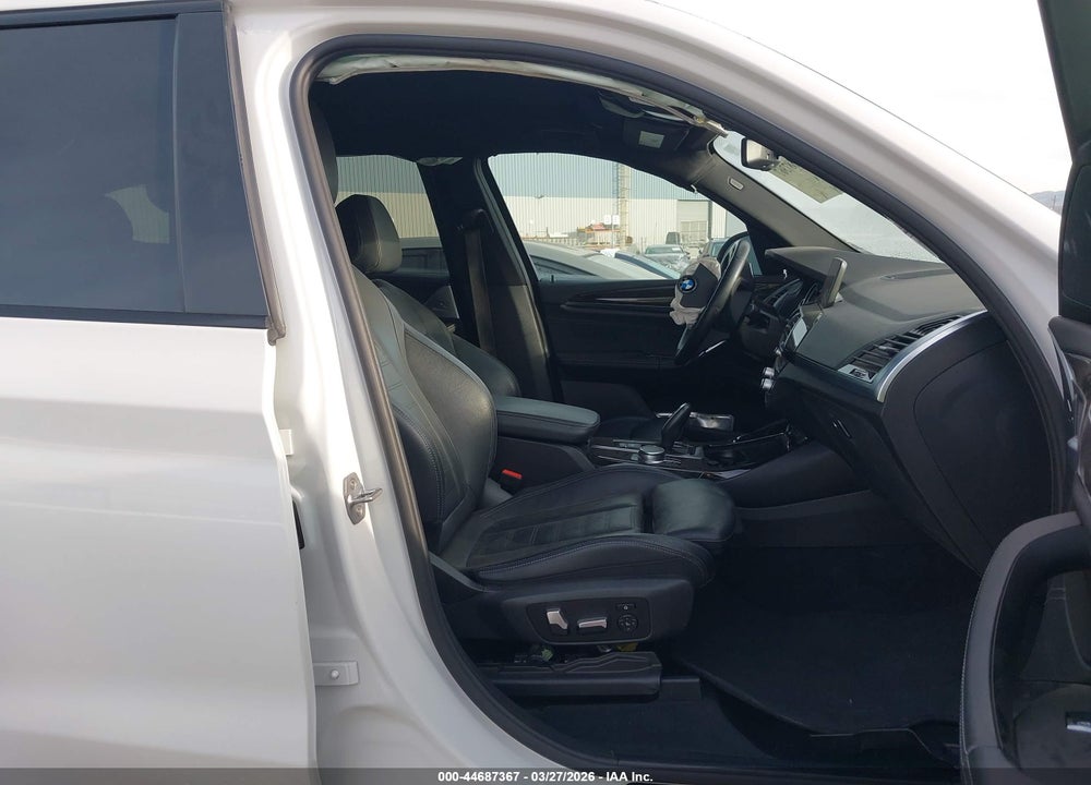 2019 BMW X3 SDRIVE30I VIN: 5UXTR7C5XKLR46223
