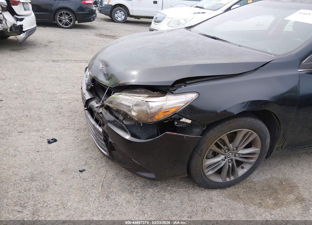 2015 TOYOTA CAMRY SE VIN: 4T1BF1FK1FU962343