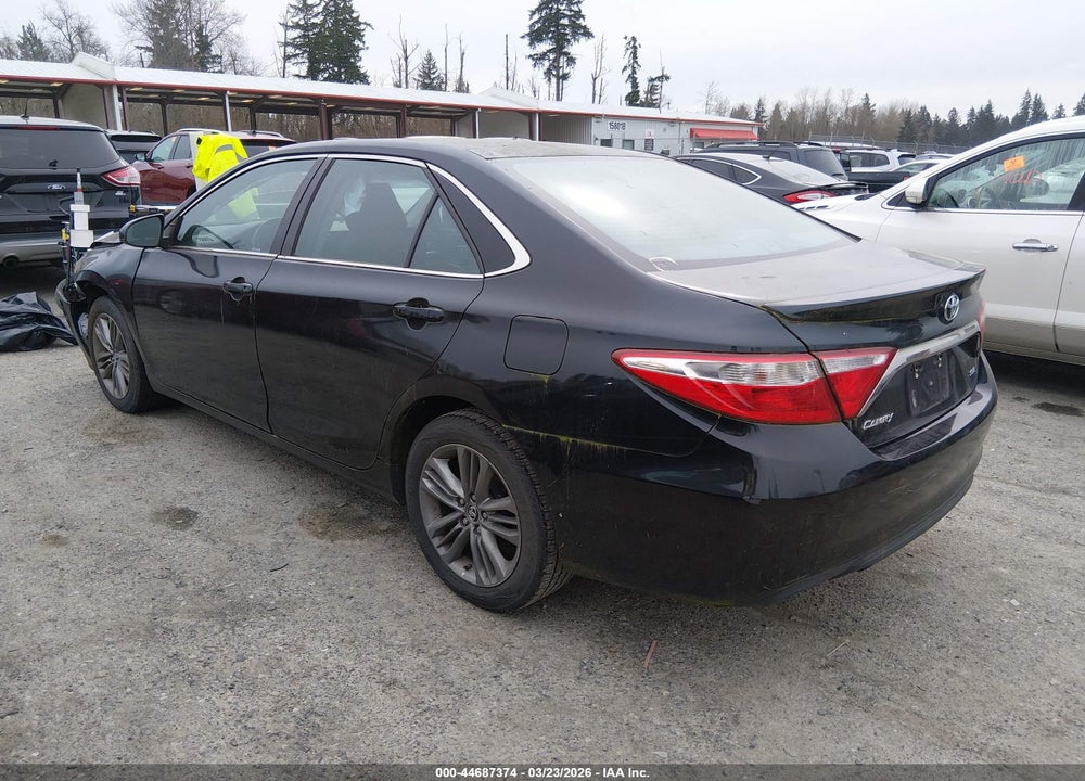 2015 TOYOTA CAMRY SE VIN: 4T1BF1FK1FU962343