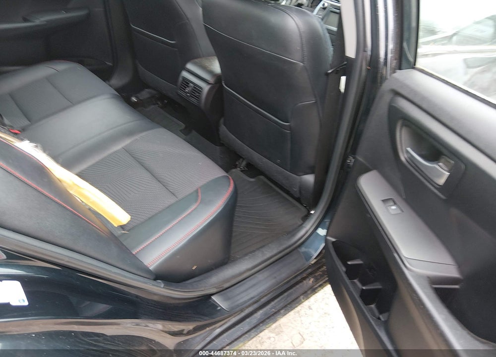 2015 TOYOTA CAMRY SE VIN: 4T1BF1FK1FU962343