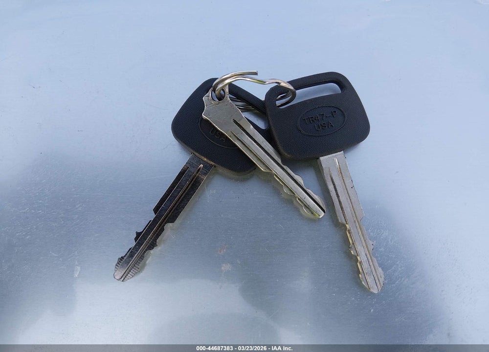 2008 SCION XD VIN: JTKKU10418J019032
