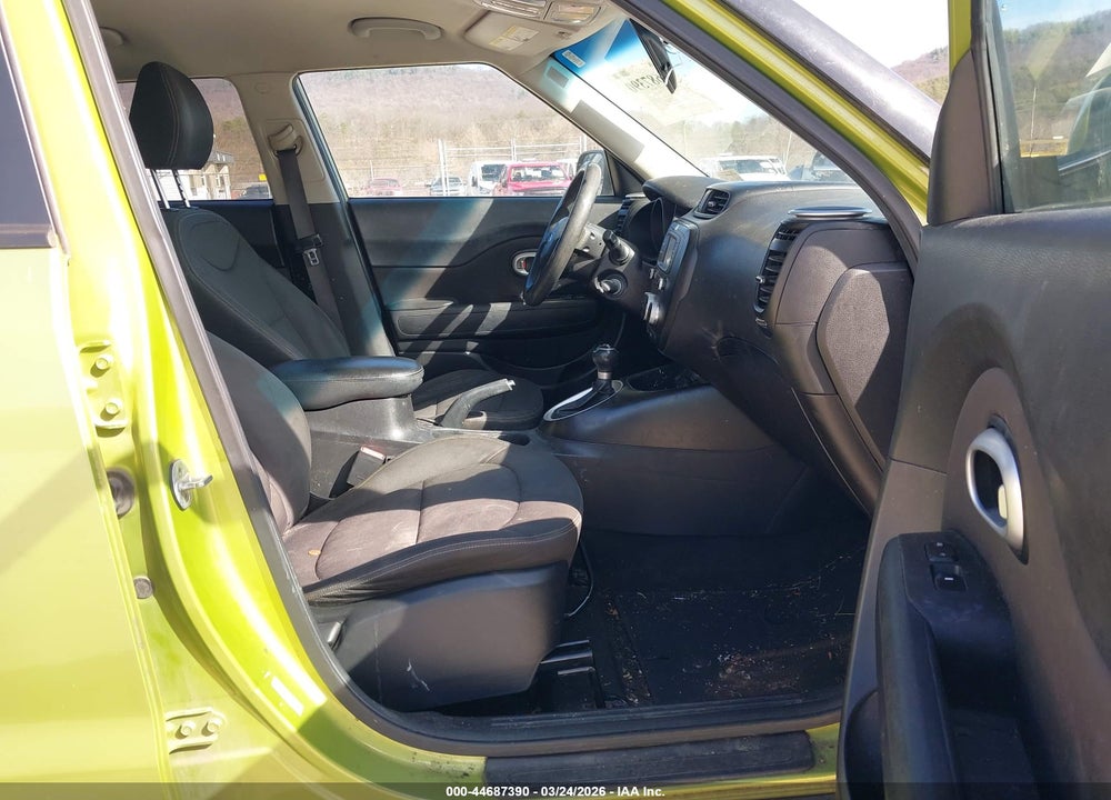 2015 KIA SOUL VIN: KNDJN2A20F7767798