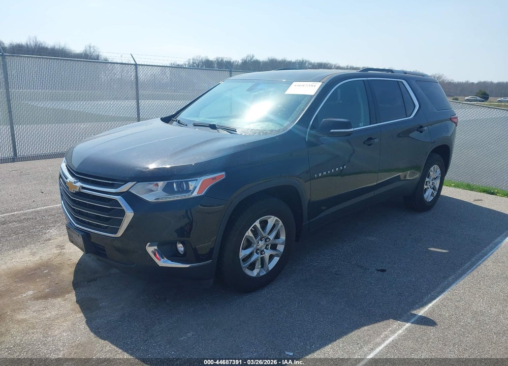 2018 CHEVROLET TRAVERSE 1LT VIN: 1GNERGKW7JJ272361