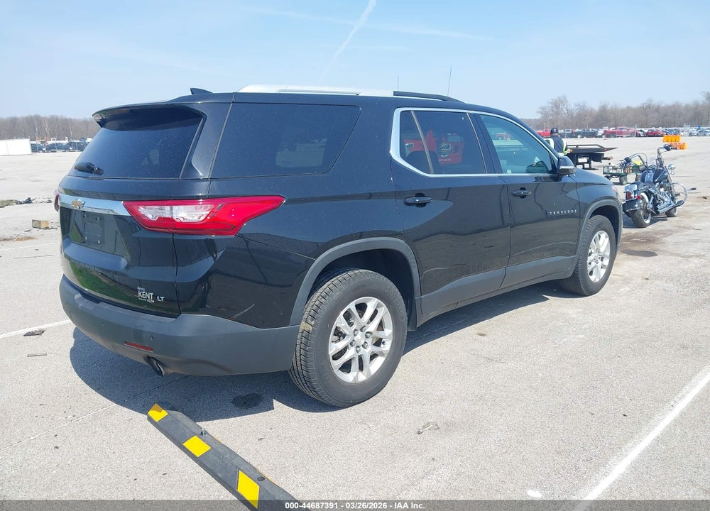 2018 CHEVROLET TRAVERSE 1LT VIN: 1GNERGKW7JJ272361