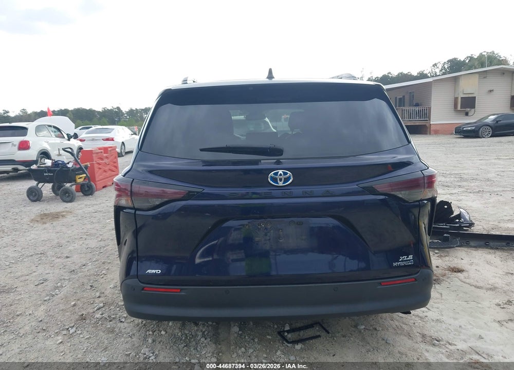 2023 TOYOTA SIENNA XLE VIN: 5TDJSKFC1PS081173