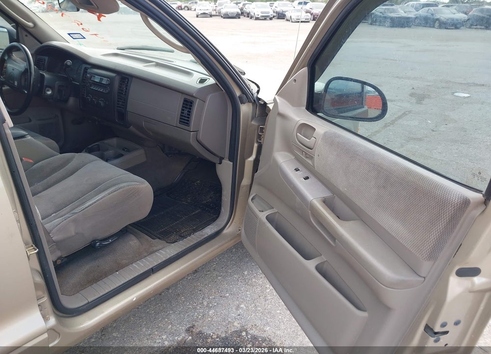 2004 DODGE DAKOTA SLT VIN: 1D7HL48N14S728492
