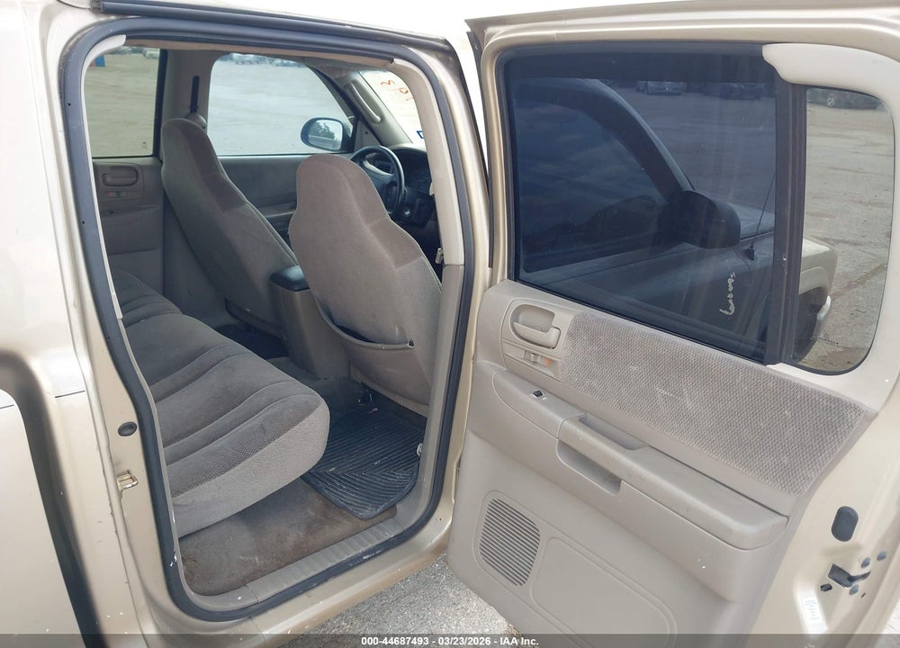 2004 DODGE DAKOTA SLT VIN: 1D7HL48N14S728492